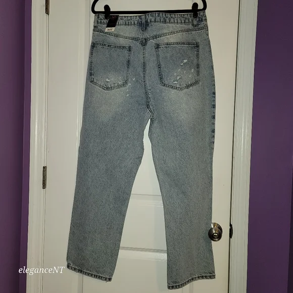 No Boundaries Super High-Rise Straight Leg Light Blue Jeans Sz: 17 - Picture 6 of 9